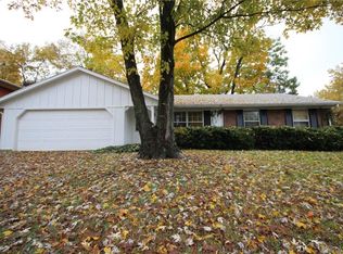 420 Whispering Pnes, Springboro, OH 45066