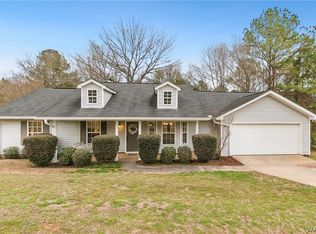 16020 Northwind Cir, Northport, AL 35475