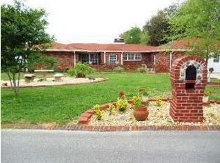 511 Parker Dr, Pensacola, FL 32504