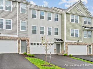 62 Hawthorne Dr, Washington, PA 15301