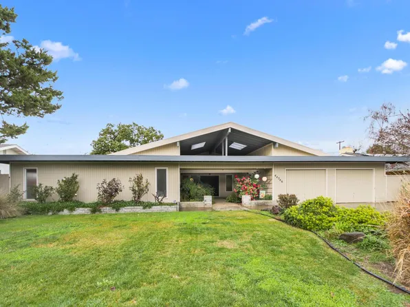 44346 N El Macero Dr, El Macero, CA 95618