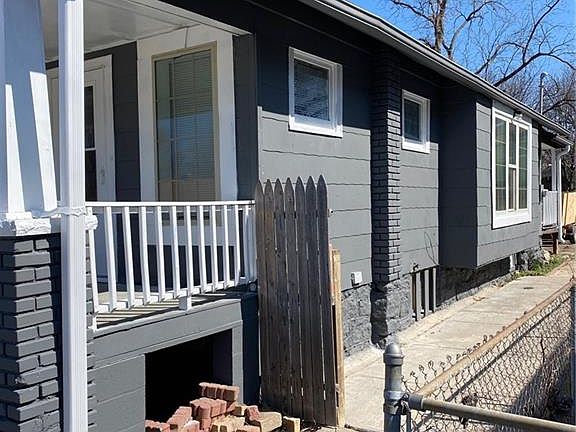 3rd image of 723 Fremont Ave