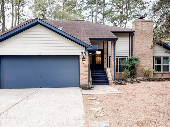 29 Pinewood Forest Ct, Spring, TX 77381