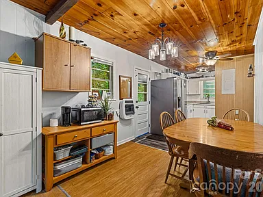 Property photo 28