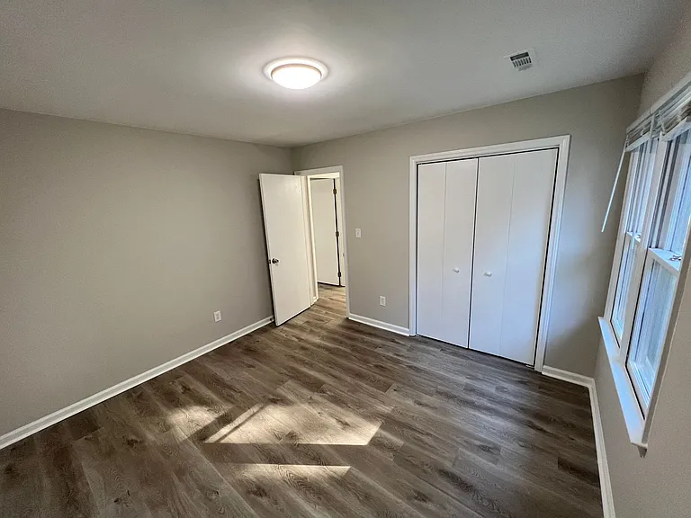 4713D Matt Dr #D — Photo 14