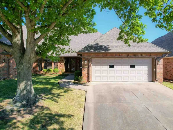 1411 Reveille Dr, Ponca City, OK 74604