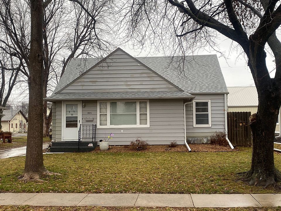 1804 Grant St Beatrice NE 68310 Zillow