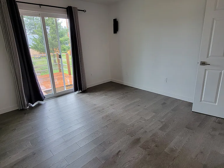 Tamarack Dr — Photo 8