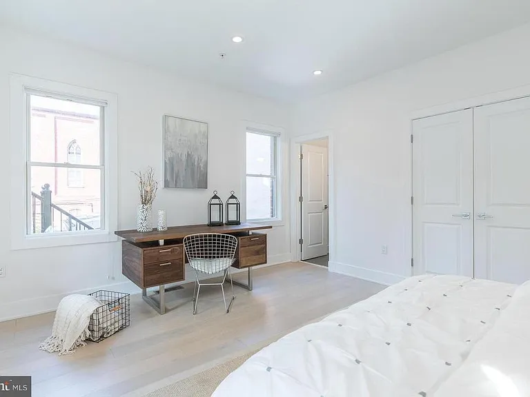 1534 5th St NW #1 — Photo 10