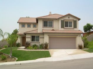 7228 Hillcrest Ct, Highland, CA 92346