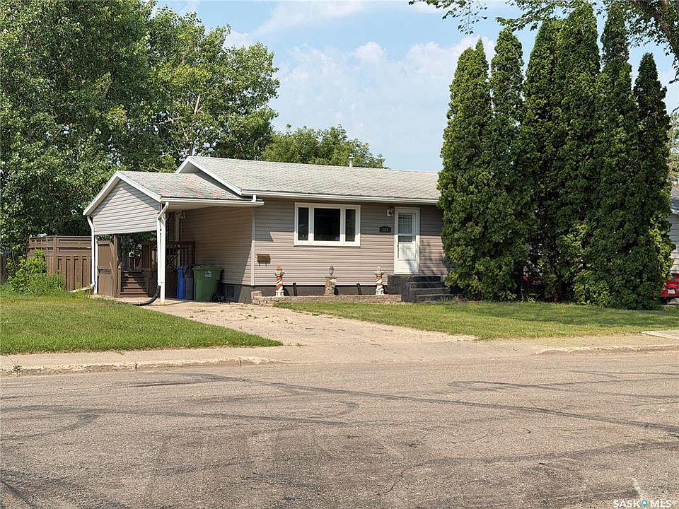 1st image of 348 Myrtle AVENUE