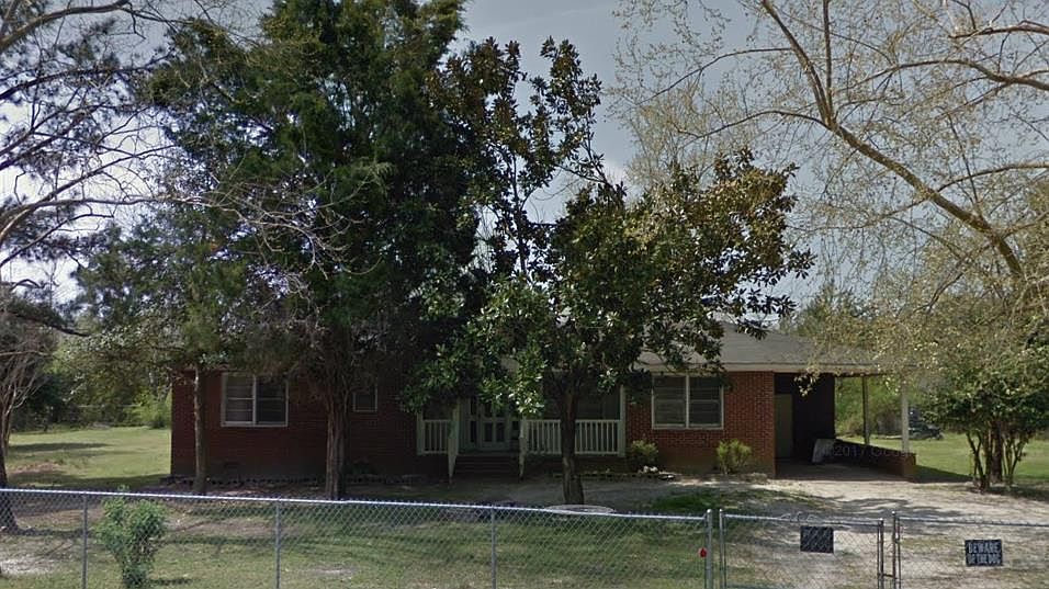 2nd image of 9810 Plowden Mill Rd