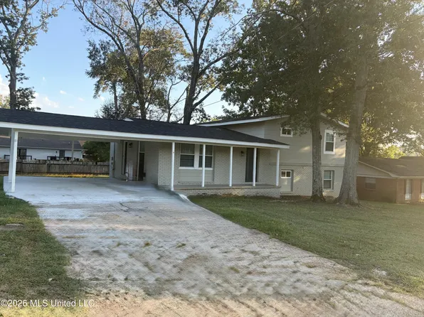 3615 Hood Dr, Pearl, MS 39208