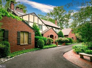 17 Manning Ln, Cherry Hill, NJ 08003