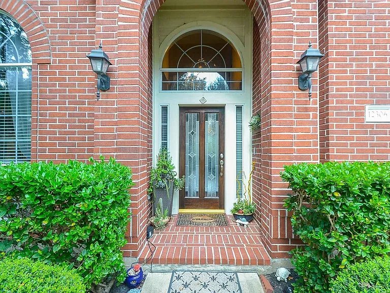 12306 S Shadow Cove Dr — Photo 2