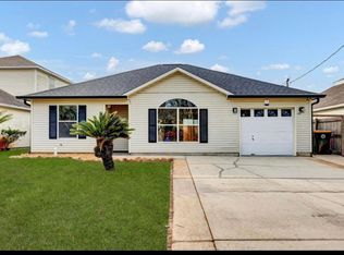 142 Beach Dr, Fort Walton Beach, FL 32547