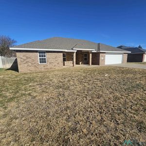 2104 Jadyn Ln, Clovis, NM, 88101