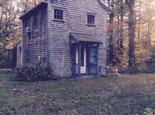 11 Mattapoisett Neck Rd, Mattapoisett, MA 02739