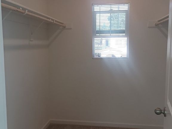 4th image of 395 Miwok Ln