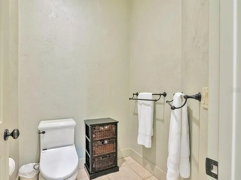 10577 Down Lakeview Cir — Photo 49