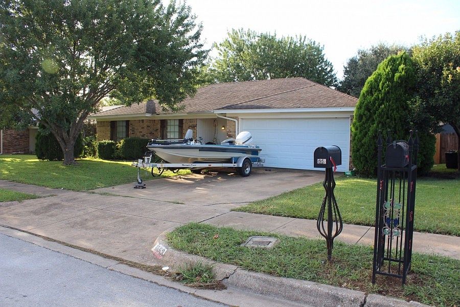 1st image of 553 Greenway Dr