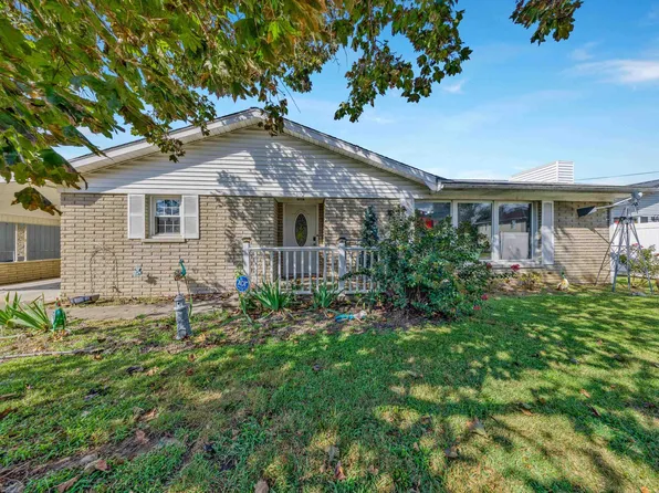 110 E Pine St, Princeton, IN 47670