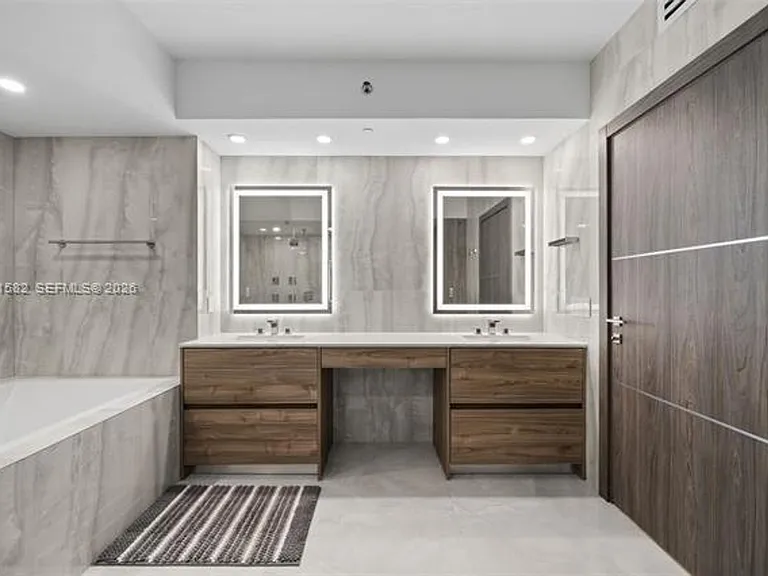 1830 S Ocean Dr #1002 — Photo 21