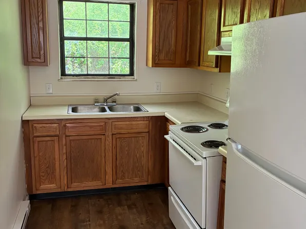 51 Weber St #Rw8c, Richwood, WV 26261