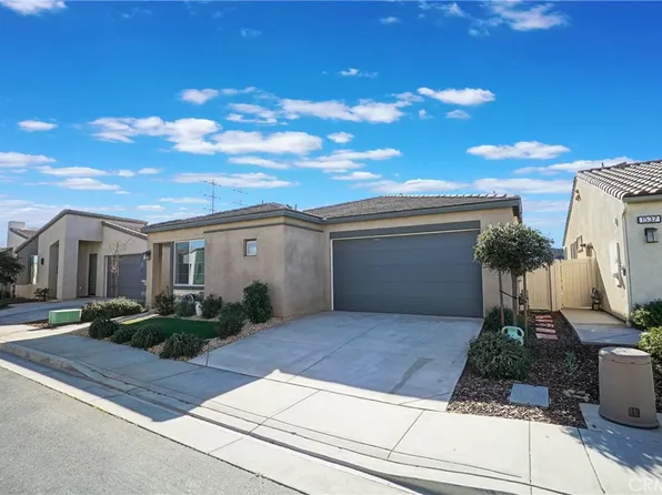 1543 Village Green Way, Beaumont, CA 92223