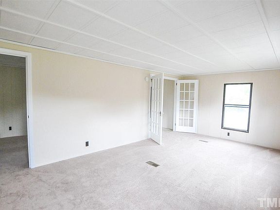 4th image of 1107 Amy Jo Ln