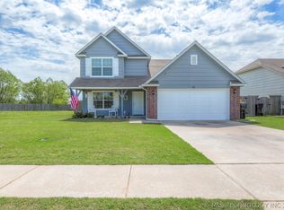 111 D P Newman Cir, Kiefer, OK 74041