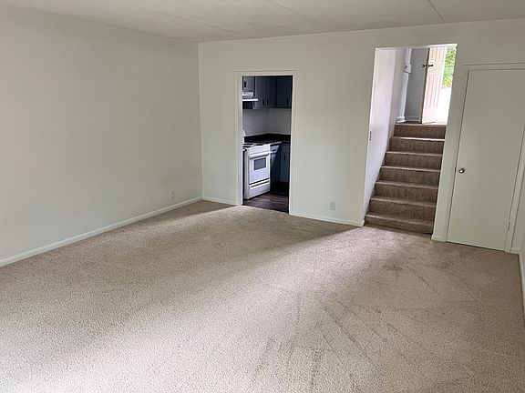 4th image of 22 Ontario St