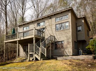 9 Shady Ln, Shady, NY 12409