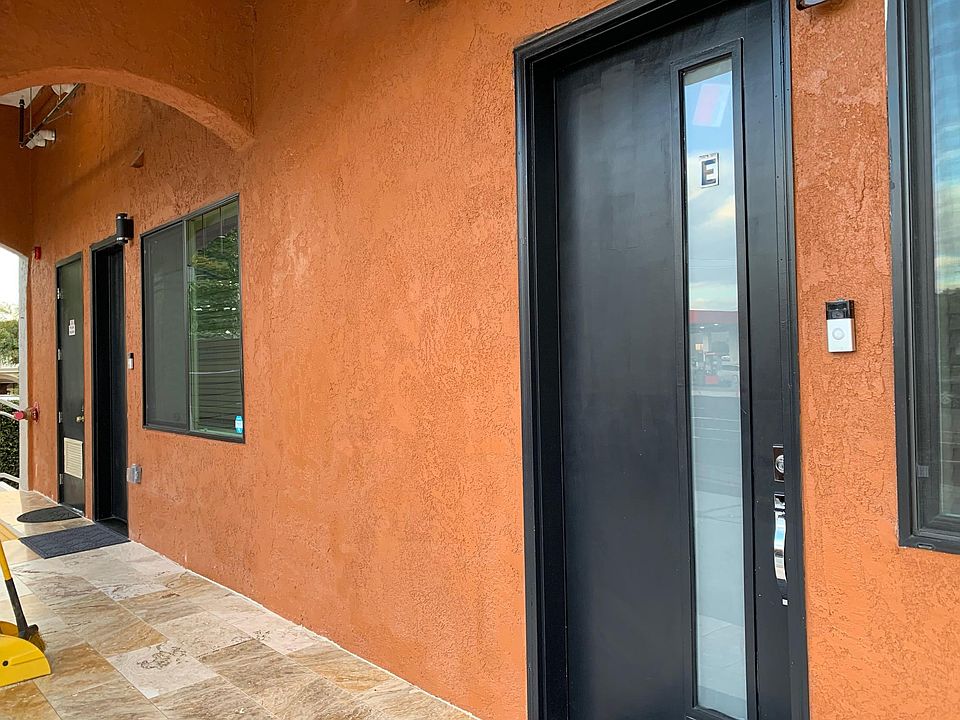 Entrance to Suite E