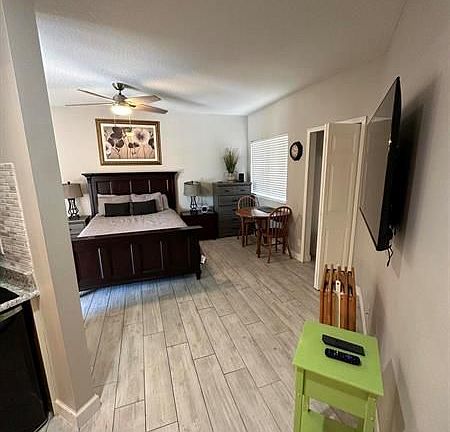 3rd image of 8313 Mulligan Cir