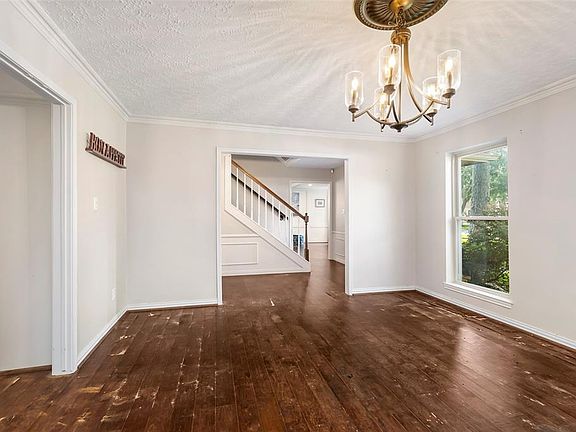 5th image of 3611 Sierra Pines Dr