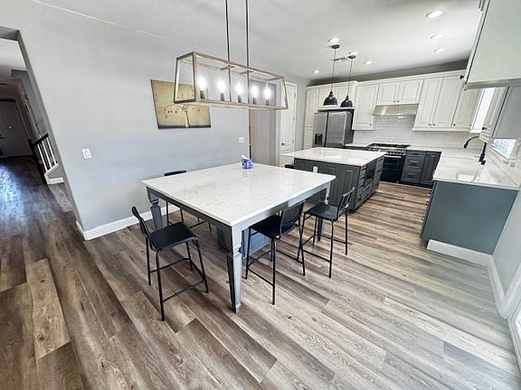 2nd image of 501 Maybeck Ct