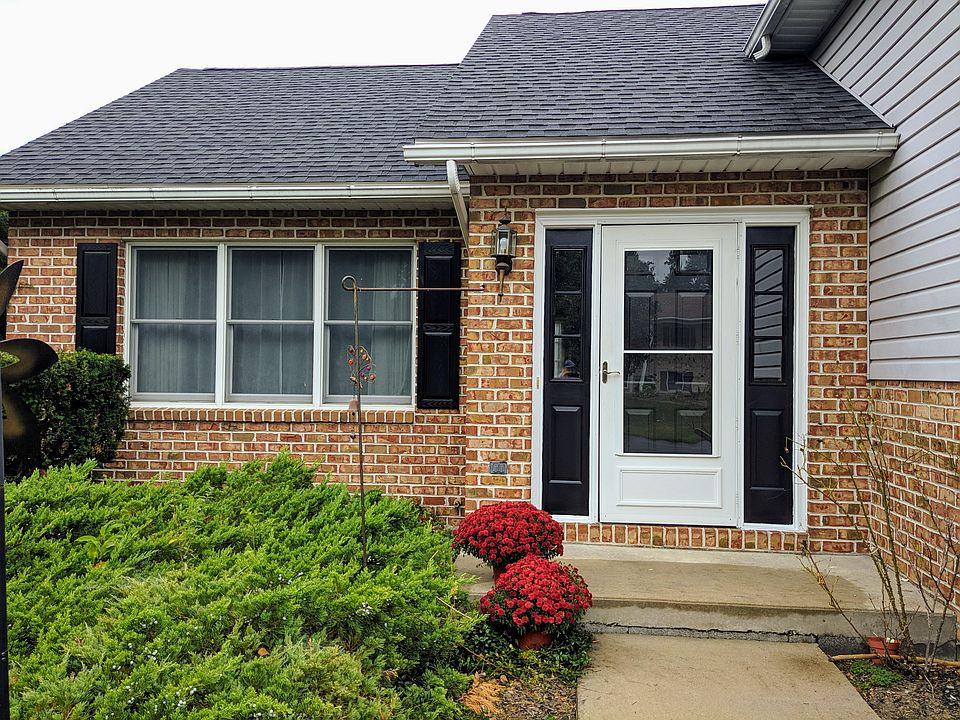 2nd image of 635 Mahantango Dr