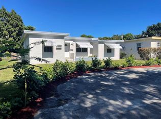 325 NE 108th St, Miami, FL 33161