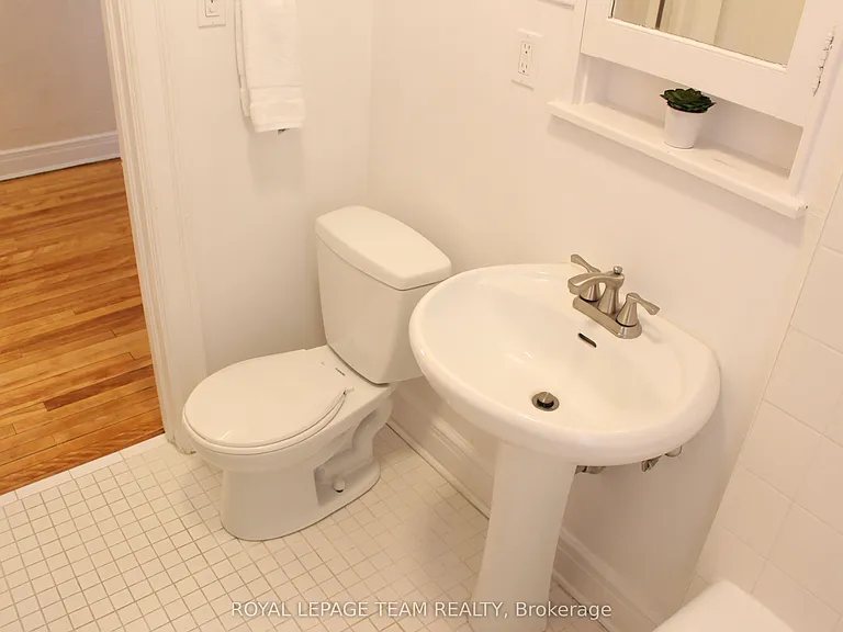 612 Bank St #14 — Photo 25