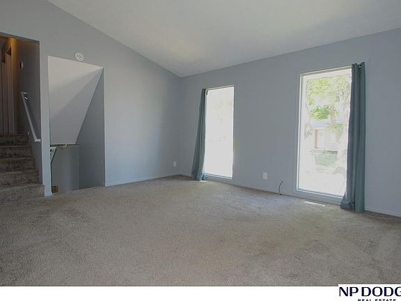 3rd image of 5807 S 136th St