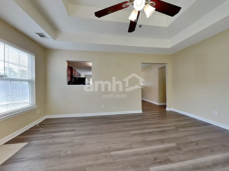 57 Springwater Dr — Photo 7