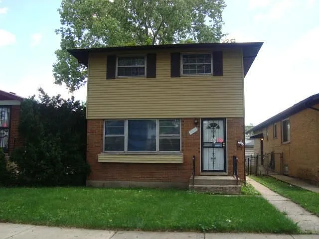 11545 S Justine St photo 1