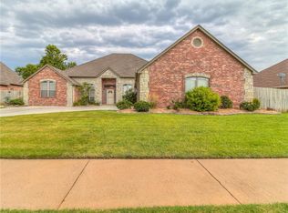 9404 SW 32nd St, Oklahoma City, OK 73179