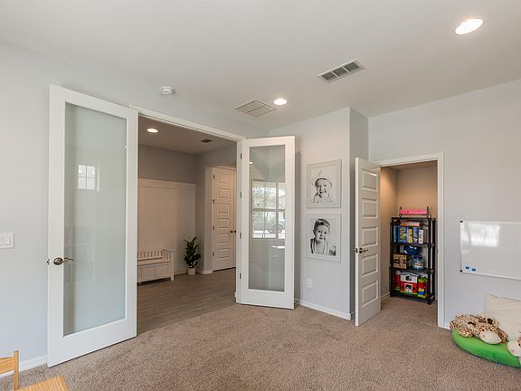 4th image of 9656 E Timpani Ln
