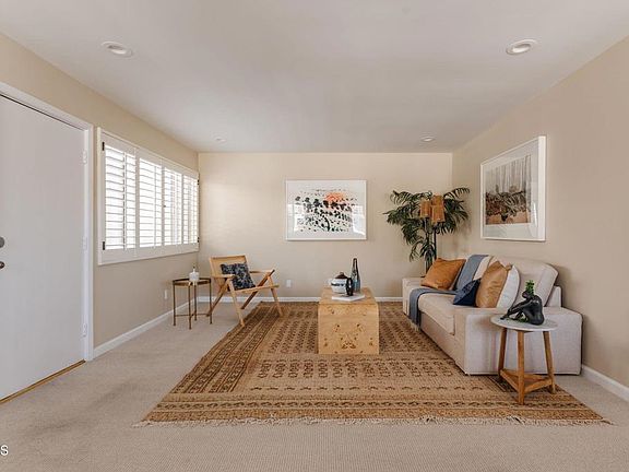 3rd image of 497 El Molino Ave #310