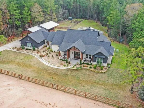 202 Grand View, Huntsville, TX 77340
