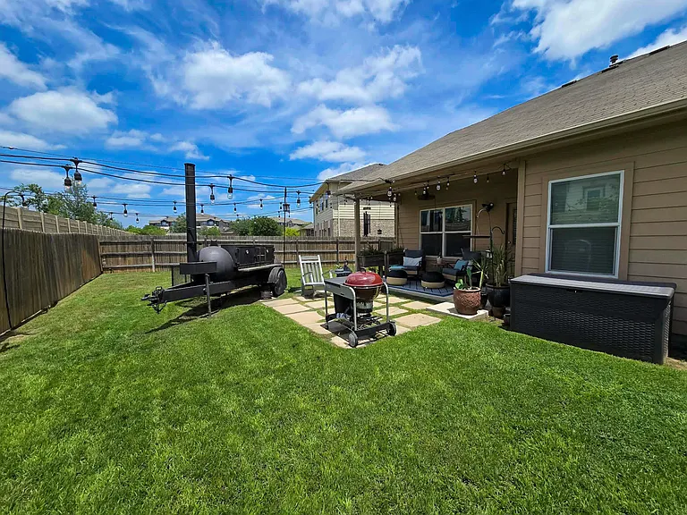 1403 Brashear Ct — Photo 26