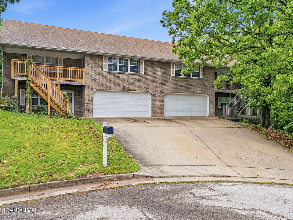1st image of 303 Tanner Bridge Ct