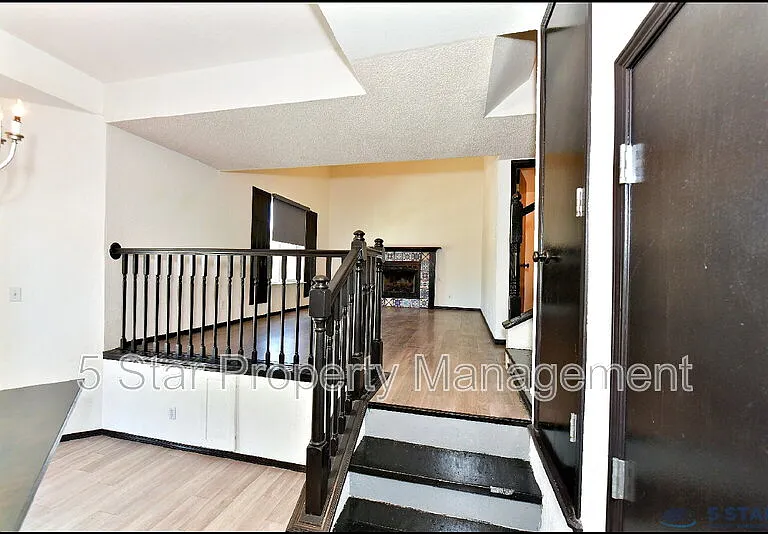 7249 Imperial Ridge Dr — Photo 18
